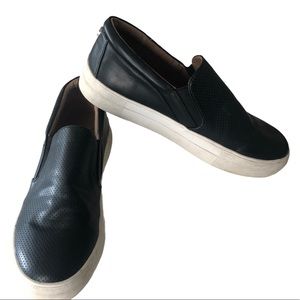 Steve Madden 9.5 Giovana Slip On Black Sneakers